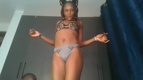 chyna_baibe online show from October 2025 07:00:01 PM