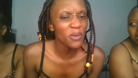 chyna_baibe online show from October 2025 05:34:01 PM