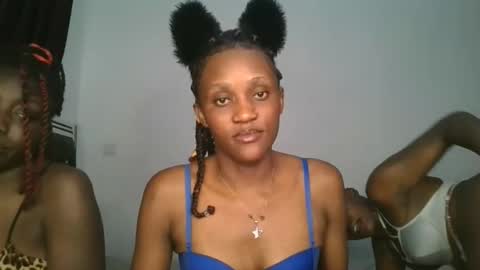 chyna_baibe online show from November 2025 09:32:01 PM
