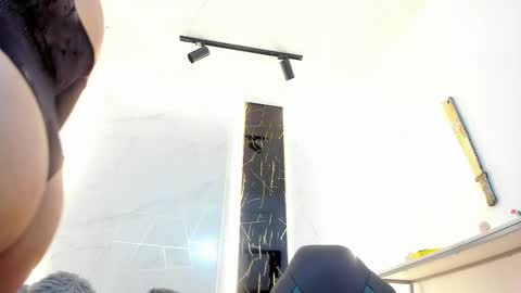 ...   ... online show from January 2026 05:00:02 AM