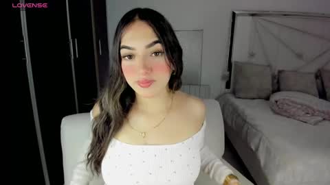 Snapshot of cieloo_ chatting on March 2025 04:44:01 PM CIELO online show from March 2025 04:44:01 PM