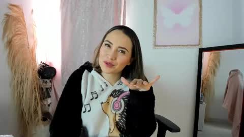 Ciindy Lovers online show from March 2026 03:38:01 PM