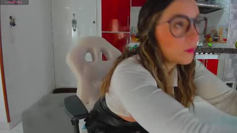 Snapshot of ciindy_lovee chatting on July 2026 01:40:01 PM Ciindy Lovers online show from July 2026 01:40:01 PM