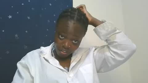 cilia petite online show from October 2025 02:52:02 PM