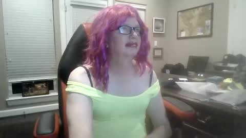 Snapshot of cindyhewittslut chatting on September 2025 04:58:02 AM cindyhewittslut online show from September 2025 04:58:02 AM