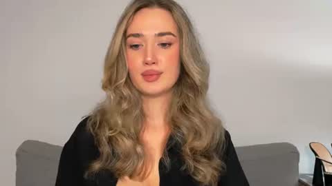 Snapshot of cindyprettywomen chatting on October 2025 03:53:01 PM cindyprettywomen online show from October 2025 03:53:01 PM