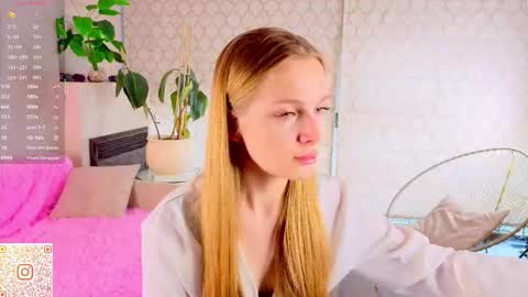 Im Cindy online show from October 2025 06:23:02 AM