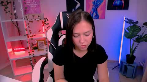 Cindy online show from October 2025 03:16:01 AM