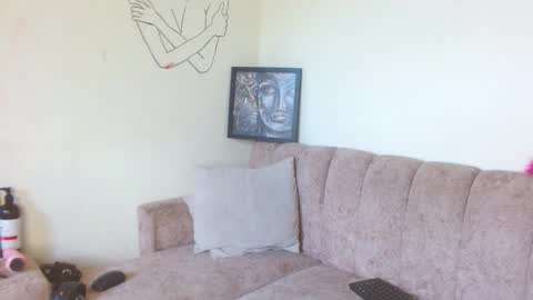 cinna__ online show from January 2026 04:20:01 PM