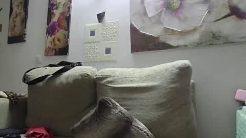 cinthia2525 online show from January 2025 01:25:02 PM