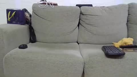 cinthia2525 online show from March 2026 11:39:01 AM