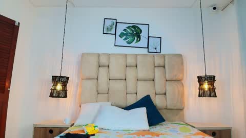 cinthiabaker online show from April 2026 12:08:02 PM