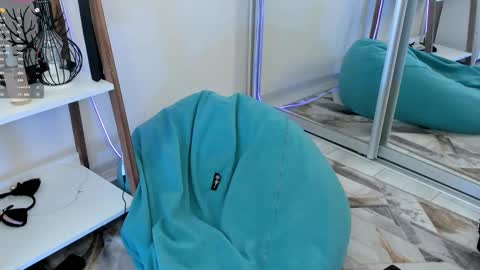 Veronica online show from March 2026 08:26:33 AM