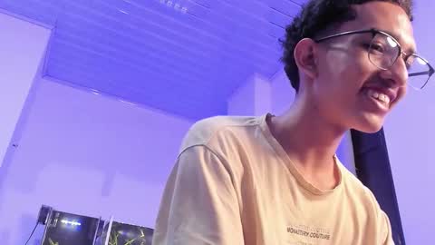 cj_davis1 online show from December 2025 01:03:02 AM