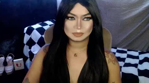 Snapshot of cj_parker69 chatting on February 2026 12:52:01 PM QUEEN CESS online show from February 2026 12:52:01 PM