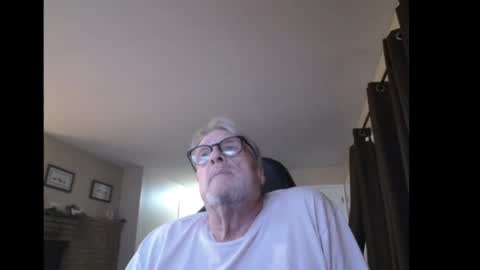 Snapshot of cjscout chatting on December 2024 06:30:02 AM cjscout online show from December 2024 06:30:02 AM