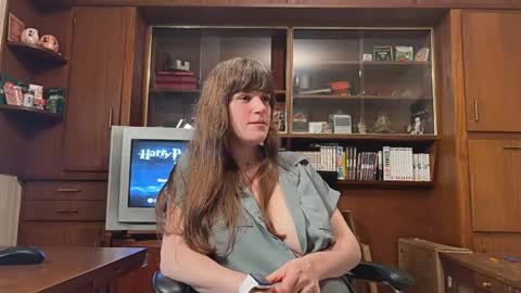 Snapshot of claire_moulin chatting on May 2026 08:29:01 PM Claire Moulin online show from May 2026 08:29:01 PM