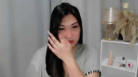 CLAIRE online show from May 2026 04:29:01 AM