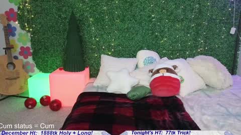 Claire online show from December 2024 04:25:01 AM