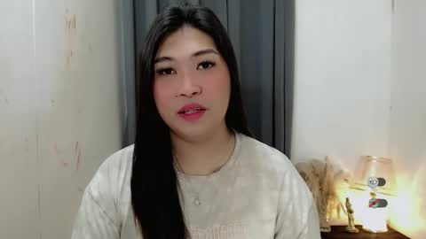 CLAIRE online show from October 2025 05:30:02 AM