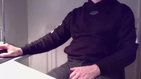 clamshive7 online show from April 2026 01:28:02 AM