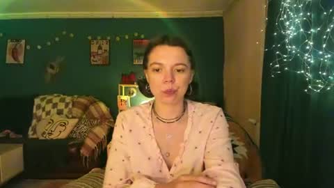 Snapshot of clancyosbourne chatting on June 2026 06:08:02 PM Clancy online show from June 2026 06:08:02 PM