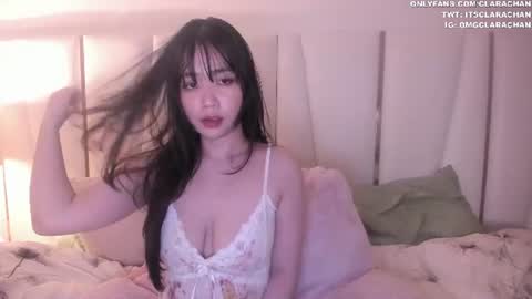Snapshot of clara_chan chatting on July 2026 04:29:01 AM IG online show from July 2026 04:29:01 AM