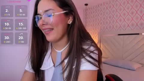 Snapshot of clara_ward chatting on June 2026 02:53:01 AM C L A R A online show from June 2026 02:53:01 AM