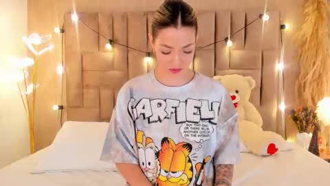 Clara del mar online show from March 2026 10:18:01 AM