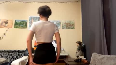 Selena online show from March 2026 12:44:01 PM