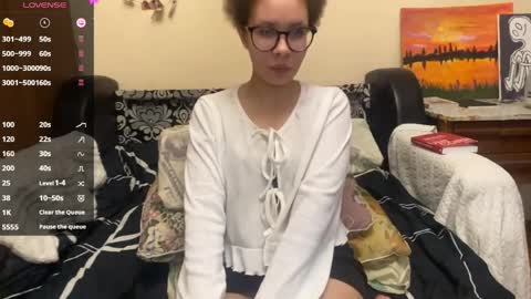 Selena online show from April 2026 12:31:01 PM