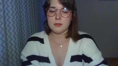 Snapshot of claralovely chatting on April 2026 05:44:02 PM Clara online show from April 2026 05:44:02 PM