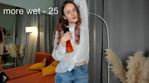 Snapshot of clare_ff chatting on March 2025 12:34:01 PM Claire online show from March 2025 12:34:01 PM