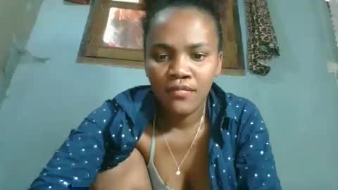 clarisse98 online show from November 2025 10:37:01 AM