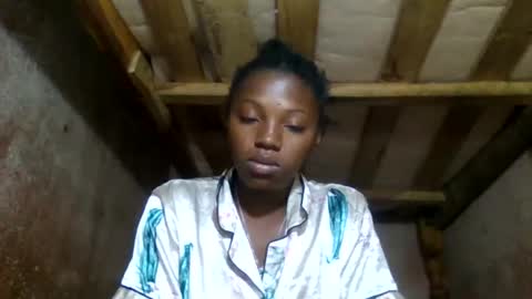 clarisse98 online show from May 2026 04:51:02 AM
