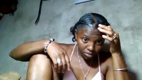 clarisse98 online show from May 2026 06:29:02 AM