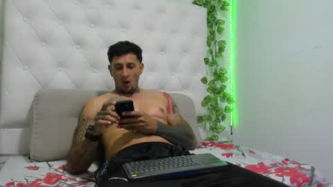 Juanpaindependent model online show from April 2026 06:05:02 AM