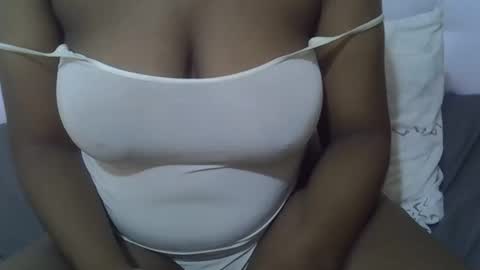 classy_zoey online show from October 2025 08:10:01 AM