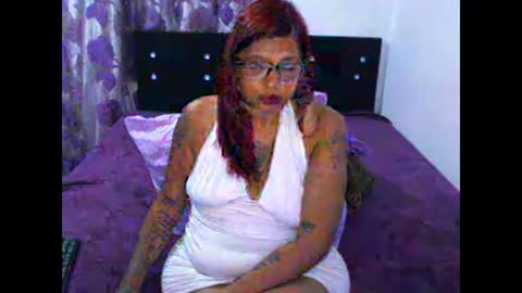 claudine valencia online show from May 2026 05:29:01 PM