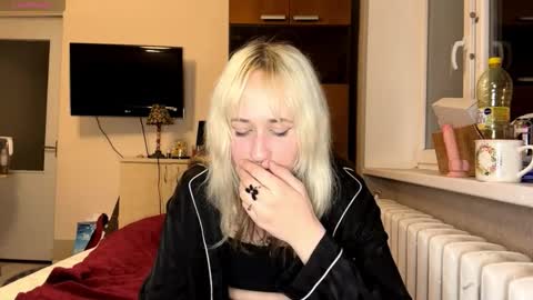 Jenny online show from November 2025 06:34:01 PM