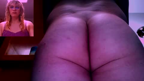 clemie32677 online show from December 2025 09:32:02 PM