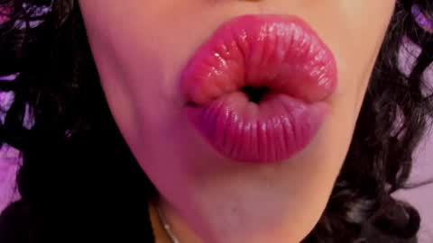 Cleo  online show from April 2026 11:16:01 AM