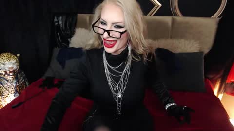 Cleo online show from March 2026 12:37:01 AM