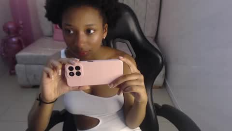 Snapshot of cleoo_s chatting on June 2026 02:56:02 AM cleoo_s online show from June 2026 02:56:02 AM