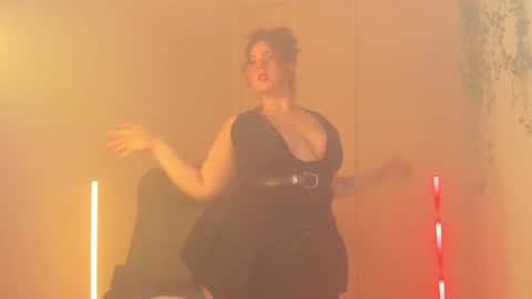 Cleopatra online show from March 2026 11:43:01 PM