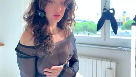 cleopatra_sinns online show from October 2025 12:02:02 PM