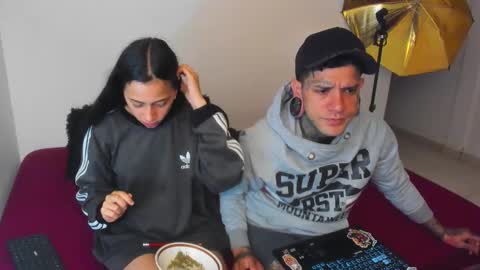 cleo y maikol online show from October 2025 08:51:02 AM