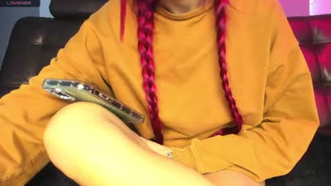 Snapshot of cleosexxx chatting on July 2026 01:59:01 PM cleo y maikol online show from July 2026 01:59:01 PM
