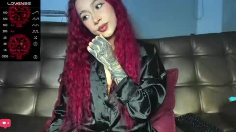 Snapshot of cleosexxx chatting on July 2026 02:15:02 AM cleo y maikol online show from July 2026 02:15:02 AM