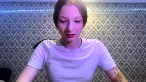 Cleo online show from December 2025 05:09:01 PM